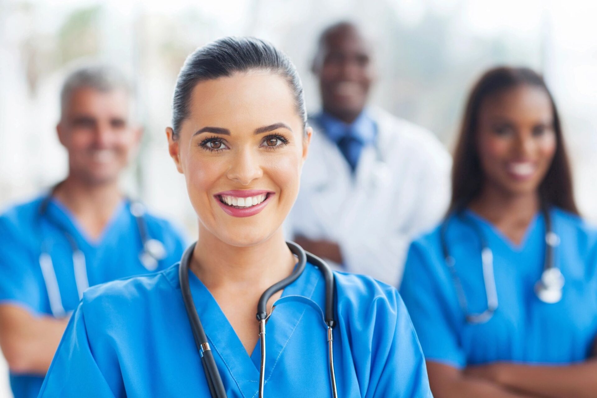 A group of doctors standing next to each other.